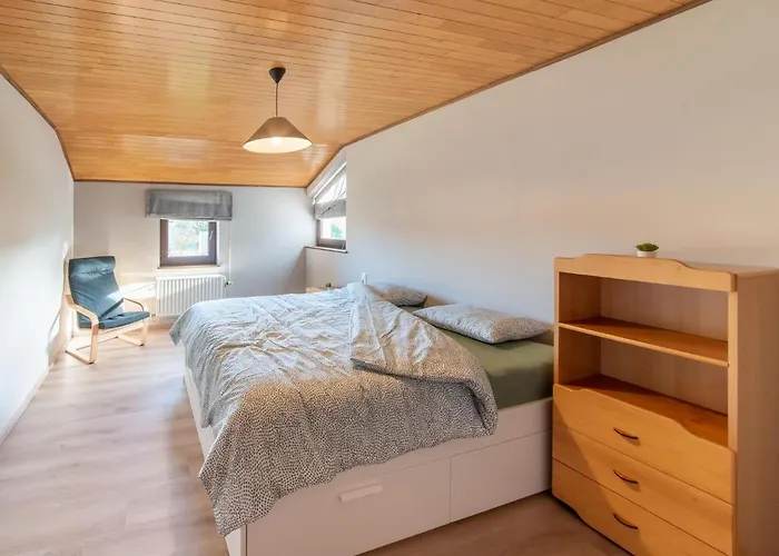 In With Garden Leglise