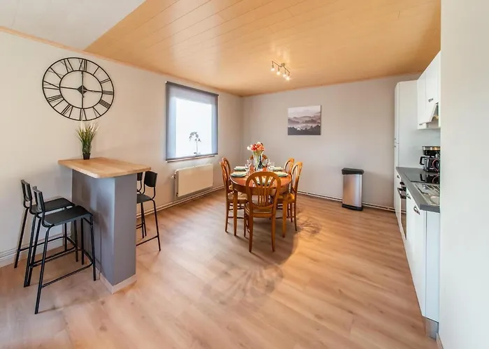 Holiday home In With Garden