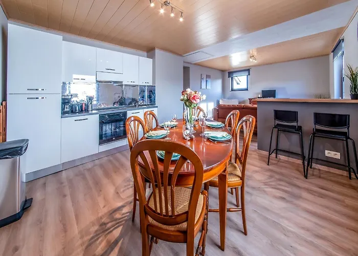 Holiday home In With Garden